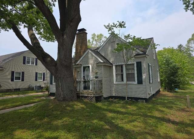 Property at 846 Catherine Ave, Muskegon, MI 49442, 4 beds, 1 bath