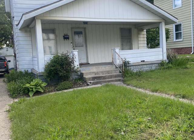 Property at 525 NE Eastern Ave NE, Grand Rapids, MI 49503, 3 beds
