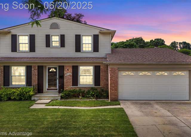 Property at 36113 Barkley St, Livonia, MI 48154, 4 beds, 2.5 baths