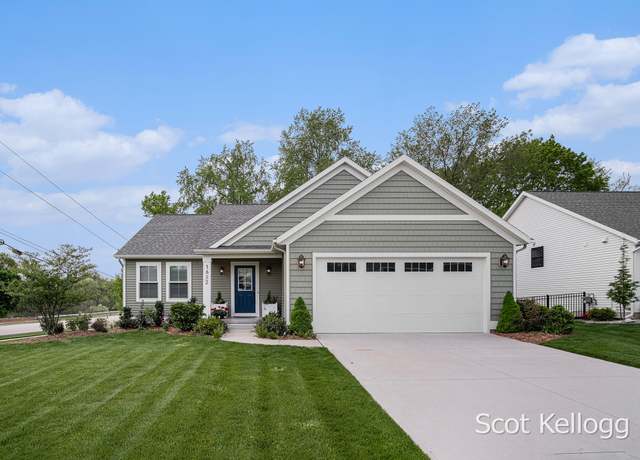Property at 1622 Mulligan Dr SW, Wyoming, MI 49519, 3 beds, 2.5 baths