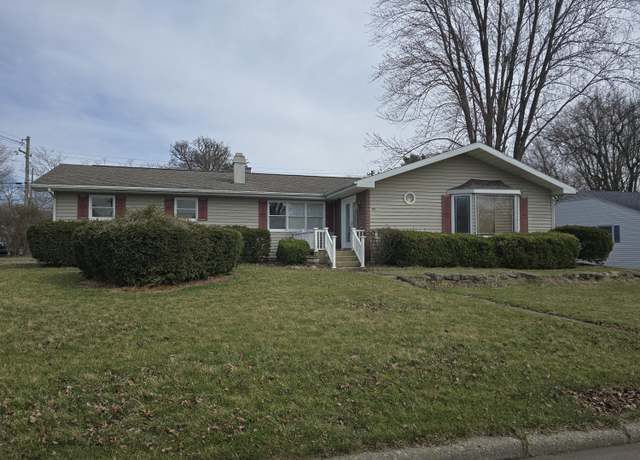 Property at 200 Pioneer Ave, Sturgis, MI 49091, 7 beds, 3 baths