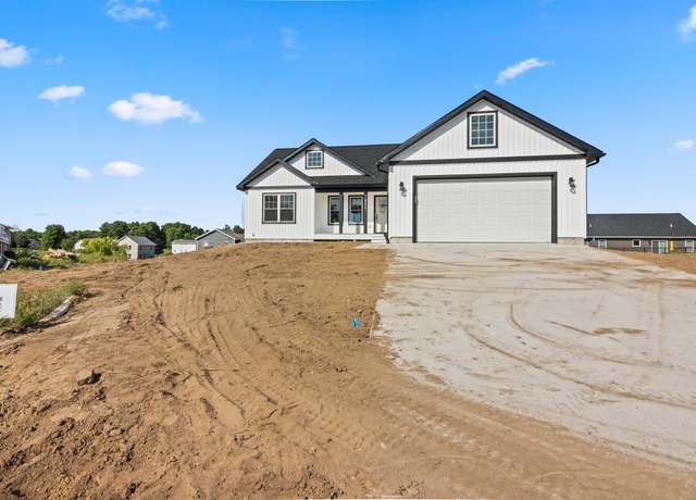 Property at 214 Grouse Run, Traverse City, MI 49685, 5 beds, 3 baths