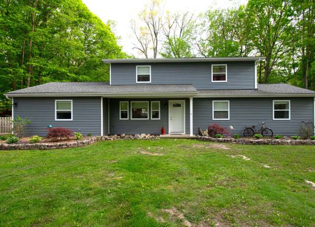 Property at 11368 Pacton Dr, Shelby Twp, MI 48317, 4 beds, 2.5 baths