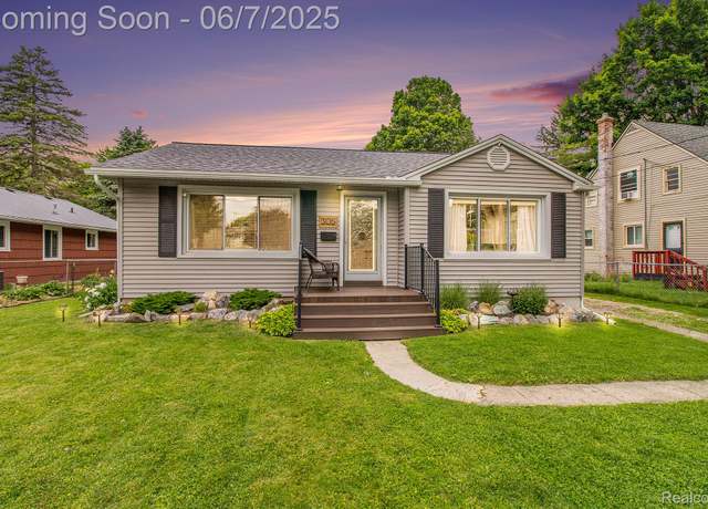 Property at 305 Garland St, Davison, MI 48423, 2 beds, 1 bath