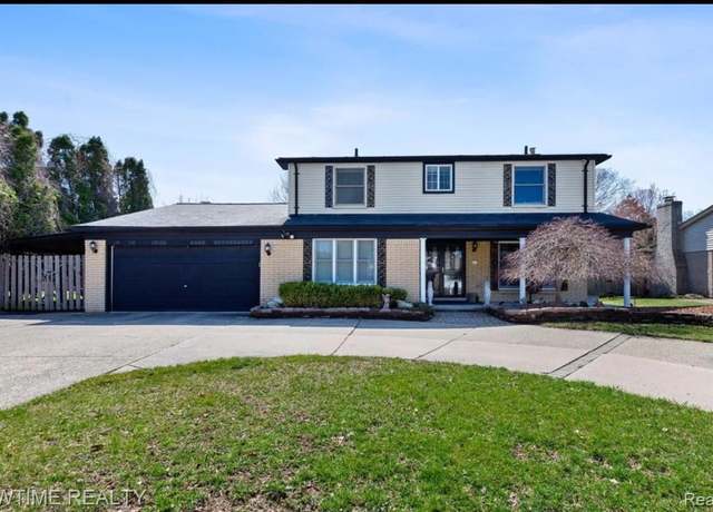Property at 17324 Merryweather St, Clinton Township, MI 48038, 5 beds, 3.5 baths