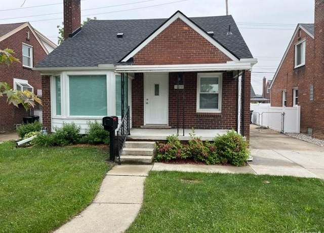 Property at 1288 12th St, Wyandotte, MI 48192, 3 beds, 1.5 baths