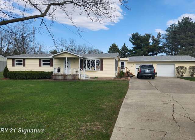 Property at 15113 Corunna Rd, Chesaning, MI 48616, 3 beds, 2 baths