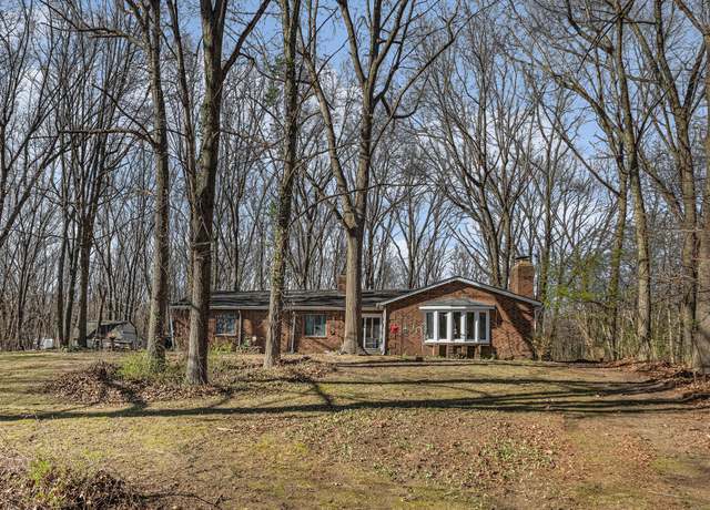 Property at 93459 M 152, Dowagiac, MI 49047, 2 beds, 2 baths