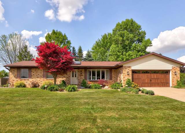 Property at 379 Craemer Dr, Frankenmuth, MI 48734, 3 beds, 2 baths