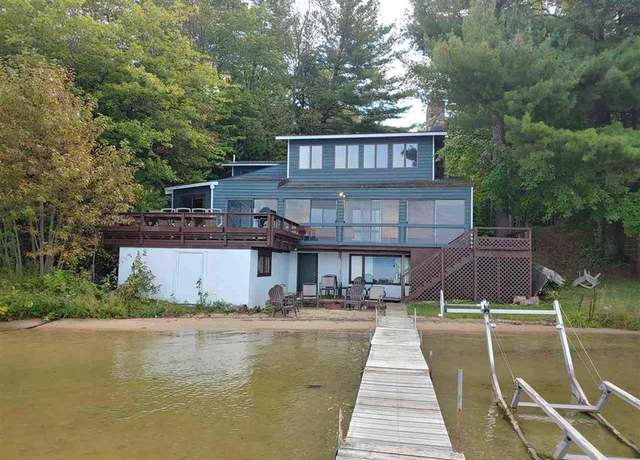 Property at 639 N South Long Lake Rd, Traverse City, MI 49685, 6 beds, 4 baths