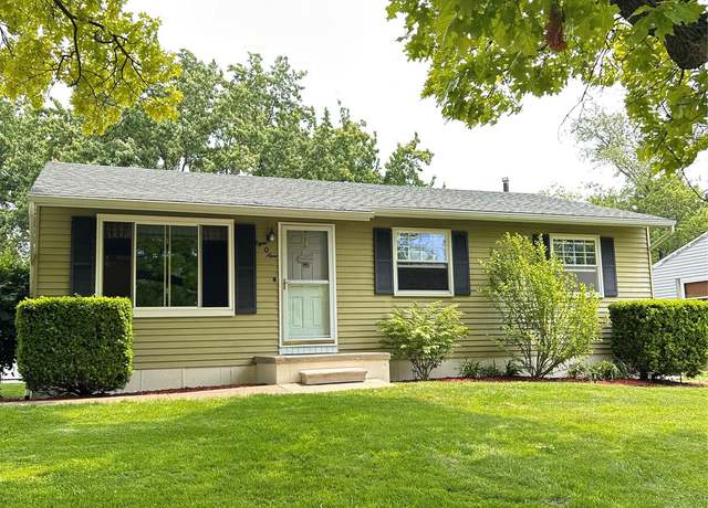 Property at 809 Isbell St, Howell, MI 48843, 3 beds, 1 bath