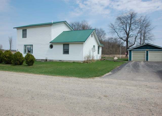 Property at 5525 S Mccauley Rd, Alger, MI 48610, 3 beds, 2 baths