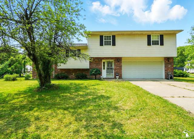 Property at 21302 Dean St St, Romulus, MI 48174, 4 beds, 3 baths