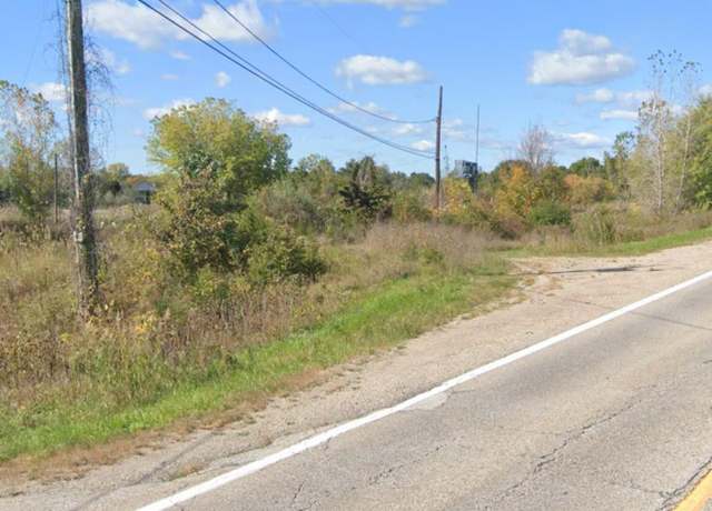 Property at 27944 Cotton Rd, Chesterfield, MI 48047