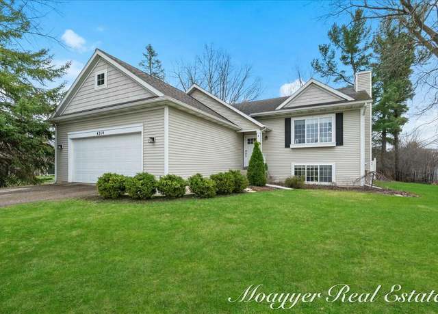 Property at 4310 Heather Ln SE, Grand Rapids, MI 49546, 5 beds, 3 baths