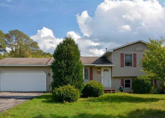 Property at 327 Astro Dr, Traverse City, MI 49685, 3 beds, 2 baths