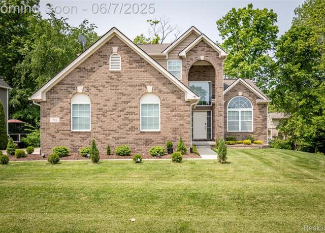 Property at 791 Glen Meadows Dr, South Lyon, MI 48178, 4 beds, 2.5 baths