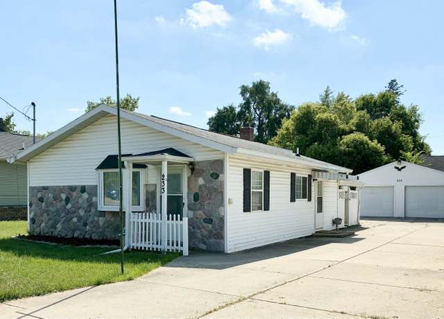 Property at 233 N Rosemary St, Lansing, MI 48917, 3 beds, 1 bath