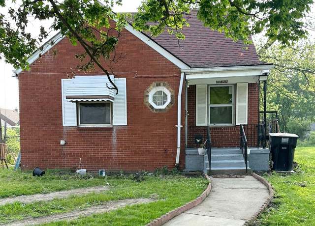 Property at 12827 Dwyer St, Hamtramck, MI 48212, 3 beds, 1 bath