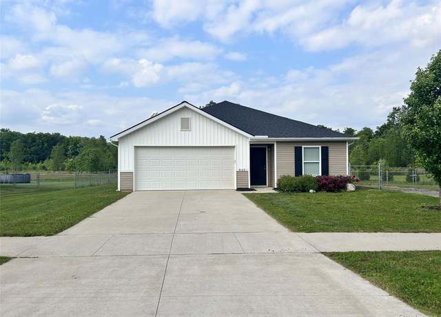 Property at 9145 Magnolia Ct, Davison, MI 48423, 4 beds, 2 baths