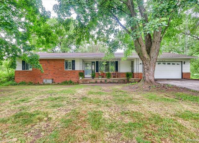 Property at 1154 Beth Dr, Lapeer, MI 48446, 3 beds, 2.5 baths