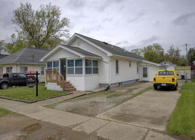 Property at 204 E Golf Ave, Jackson, MI 49203, 2 beds, 1.5 baths