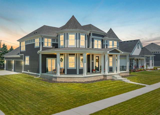 Property at 19343 Rachael Dr, Macomb, MI 48042, 4 beds, 3.5 baths