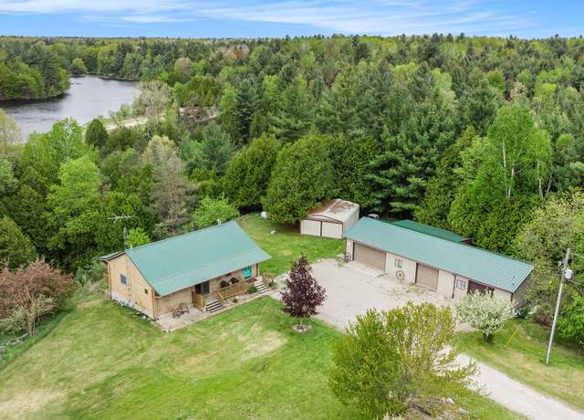 Property at 884 N Gavord Rd, Sterling, MI 48659, 2 beds, 2 baths