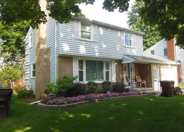 Property at 1225 N Magnolia Ave, Lansing, MI 48912, 3 beds, 1.5 baths