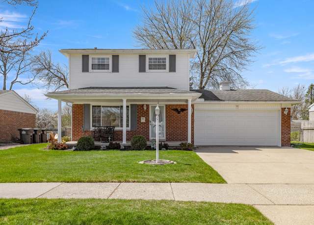 Property at 10070 Woodlawn St, Taylor, MI 48180, 3 beds, 1.5 baths