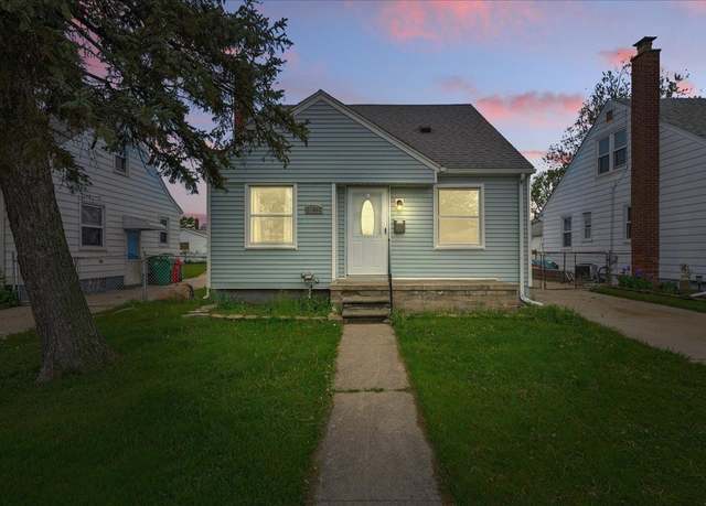 Property at 21803 Brittany Ave, Eastpointe, MI 48021, 3 beds, 1 bath