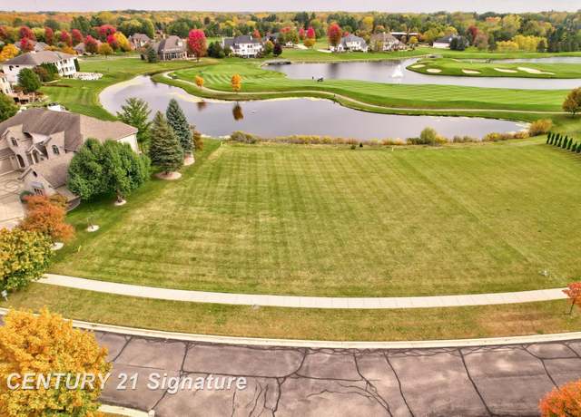 Property at 34 W Grove Ct, Freeland, MI 48623