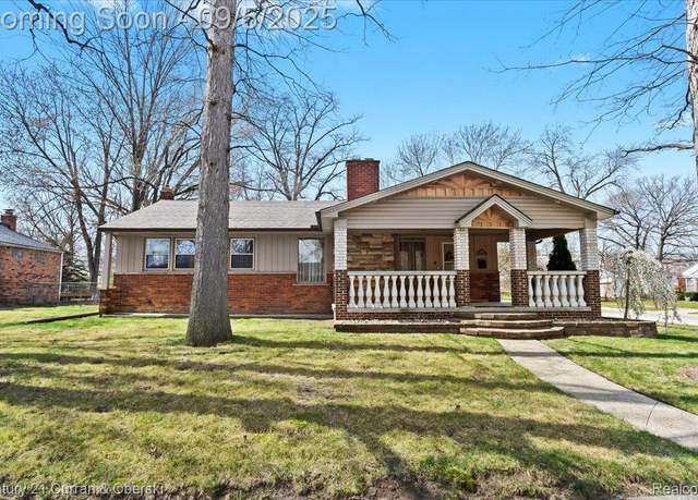 Property at 1910 Woodside St, Dearborn, MI 48124, 3 beds, 2 baths