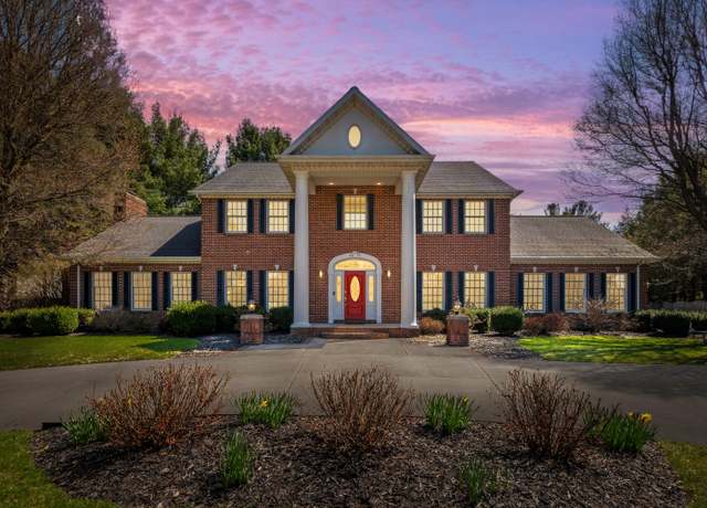 Property at 4475 Plum Creek Ln, St Joseph, MI 49085, 5 beds, 4.5 baths