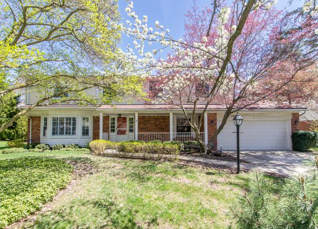 Property at 29944 Fernhill Dr, Farmington Hills, MI 48334, 4 beds, 3 baths