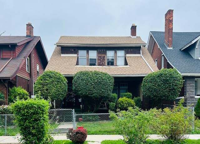 Property at 2988 Montgomery St, Detroit, MI 48206, 3 beds, 1.5 baths