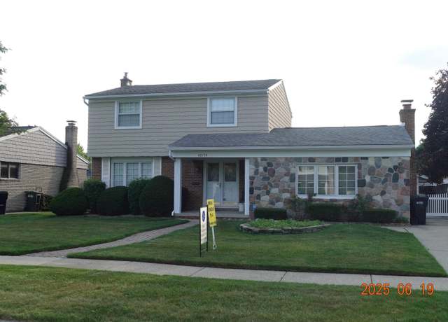 Property at 40175 Spitz Dr, Sterling Heights, MI 48313, 4 beds, 2 baths