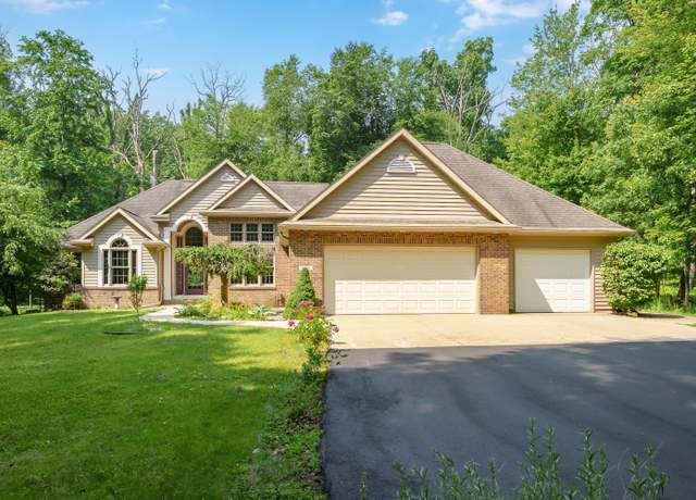 Property at 6916 Windsong Way, Kalamazoo, MI 49009, 4 beds, 3.5 baths