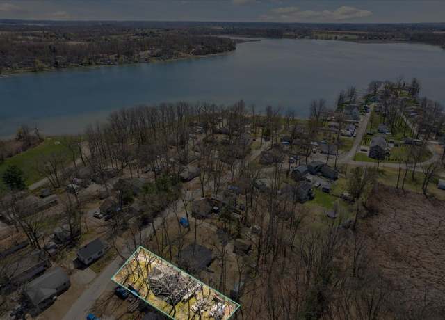 Property at 221 North Dr, Brooklyn, MI 49230, 2 beds, 1 bath