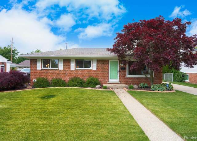 Property at 39124 Orangelawn St, Livonia, MI 48150, 3 beds, 2 baths