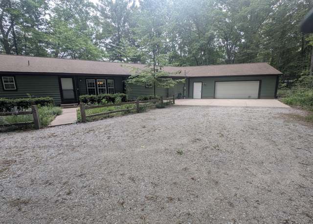 Property at 11530 Pond Rd, Montague, MI 49437, 3 beds, 2 baths