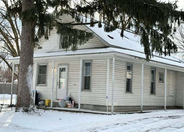 Property at 1503 N Clinton St, Saginaw, MI 48602, 3 beds, 2 baths