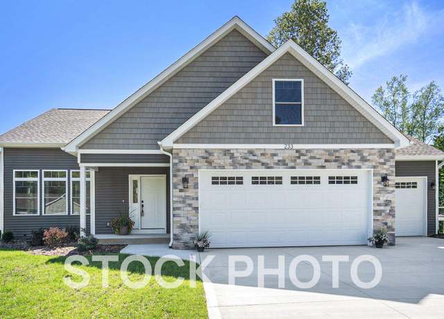 Property at 2041 Dakota Trl, Hastings, MI 49058, 5 beds, 2.5 baths