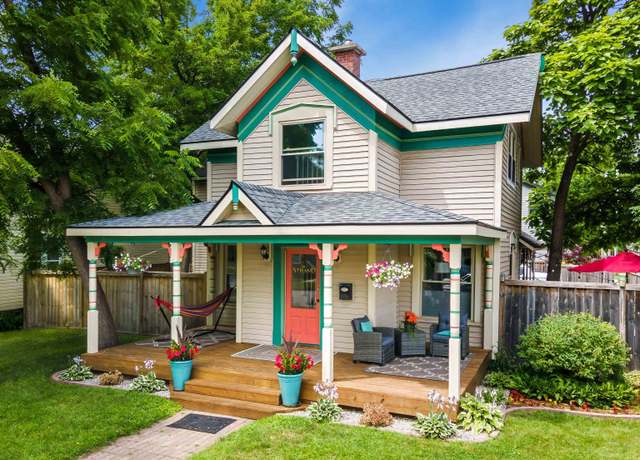 Property at 200 Seventh St, Traverse City, MI 49684, 5 beds, 3 baths