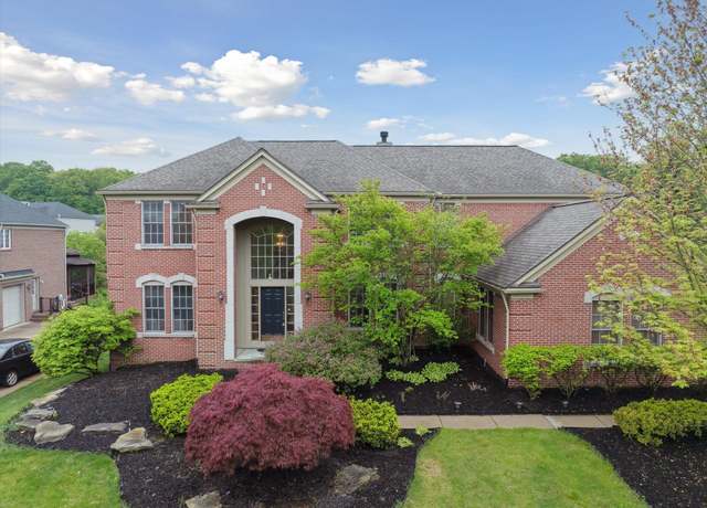Property at 45055 Walnut Ridge Ct, Northville, MI 48168, 5 beds, 5 baths