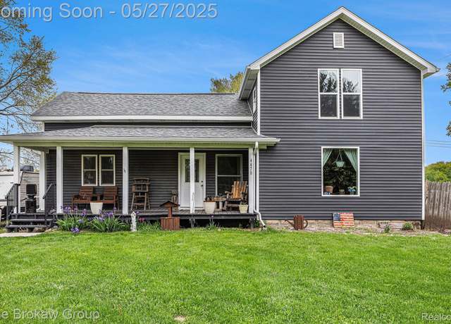 Property at 4470 Beach St, Akron, MI 48701, 3 beds, 1 bath