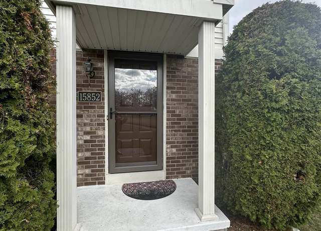 Property at 15852 North Franklin Dr, Clinton Township, MI 48038, 2 beds, 1.5 baths