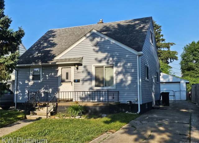 Property at 26039 Pattow St, Roseville, MI 48066, 3 beds, 1 bath
