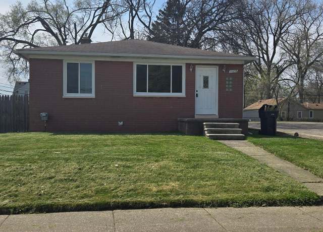 Property at 11633 Arcola St, Livonia, MI 48150, 2 beds, 1.5 baths