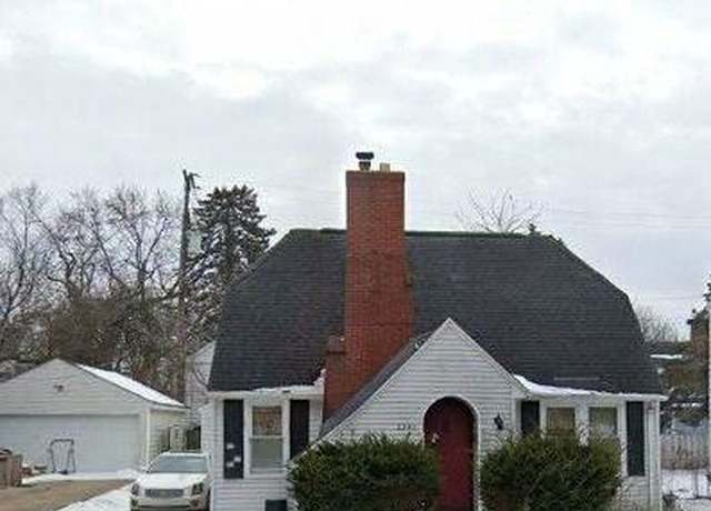 Property at 2541 Thomas St, Flint, MI 48504, 4 beds, 2 baths